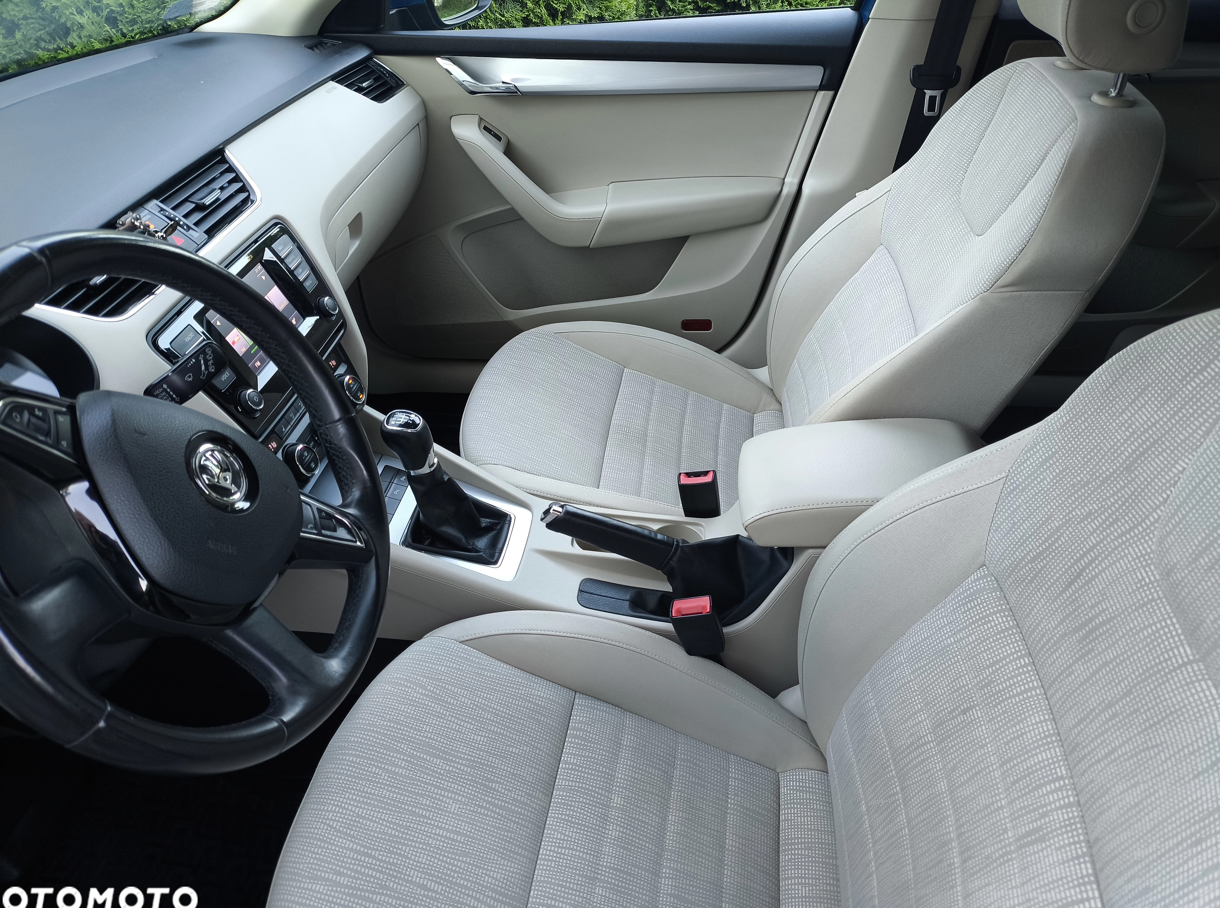 Skoda Octavia cena 38000 przebieg: 255000, rok produkcji 2014 z Chocianów małe 92
